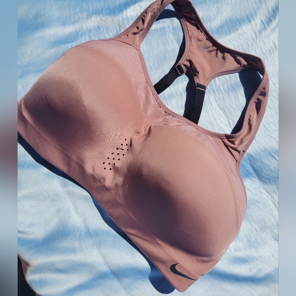 Nike Women's Sports Bra Dri Fit Small Racerback Mauve